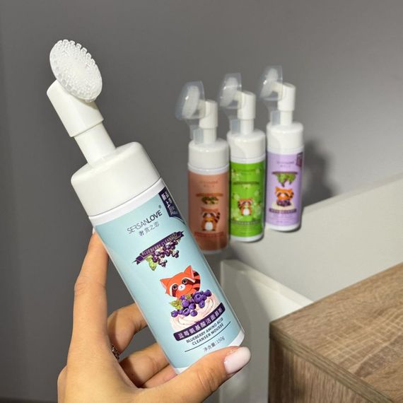 Пінка-мус для вмивання SERSANLOVE Blueberry Amino Acid Cleanser Mousse з екстрактом чорниці 150 мл | Зображення 1