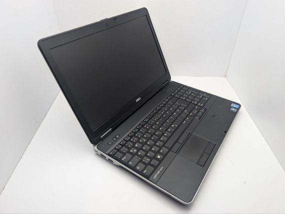 Ноутбук Б-клас Dell Latitude E6540 / 15.6" (1920x1080) TN / Intel Core i5-4310M (2 (4) ядра по 2.7 - 3.4 GHz) / 8 GB DDR3 / 1000 GB HDD / AMD Radeon HD 8790M, 2 GB GDDR5, 128-bit / WebCam / DVD-ROM б/в | Зображення 7
