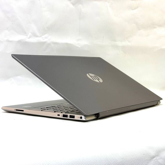 Ноутбук Б-класс HP Pavilion 15-cs3153cl / 15.6" (1920x1080) IPS / Intel Core i5-1035G1 (4 (8) ядра по 1.0 - 3.6 GHz) / 12 GB DDR4 / 512 GB SSD / Intel UHD Graphics / WebCam / Windows 11 Pro б/у | Зображення 6