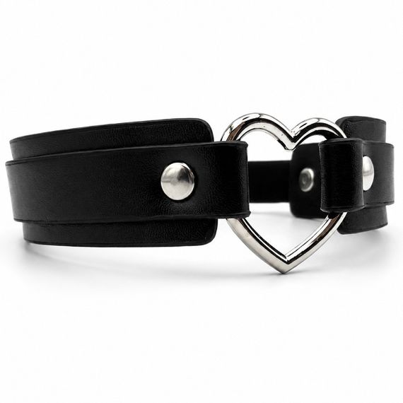 Ошейник с металлическим сердцем DS Fetish, чёрный Sex Aura