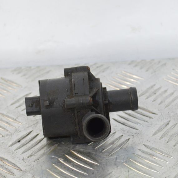 Водяний насос 2.0 TDI Volkswagen Beetle Caddy 2014-2025 Помпа водяна Фольксваген Бітл Кадді 5Q0121599AN | Зображення 1