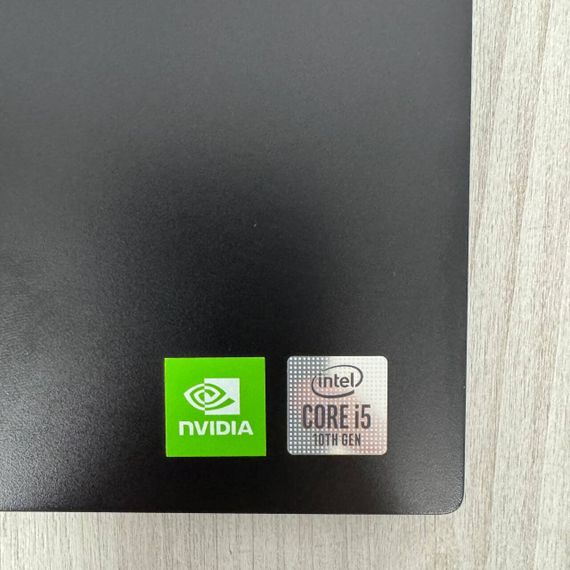 Ультрабук Б-класс Dell Vostro 5590 / 15.6" (1920x1080) IPS / Intel Core i5-10210U (4 (8) ядра по 1.6 - 4.2 GHz) / 8 GB DDR4 / 256 GB SSD / nVidia GeForce MX250, 2 GB GDDR5, 64-bit / WebCam б/у | Зображення 7