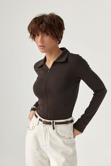 Приталений лонгслів-поло на блискавці - темно-коричневий цвет, L (є розміри) | Зображення 4