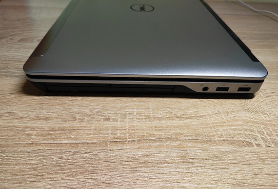 Ноутбук Dell Latitude 6540 15.6 Full HD + i7 4800MQ + Radeon 8790M | Зображення 4