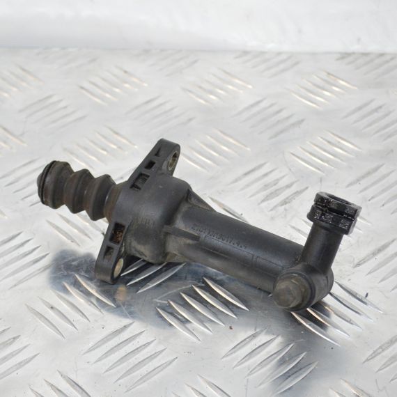 Робочий циліндр зчеплення Audi A1 A2 A3 Q2 2000-2024 Циліндр зчеплення робочий Ауді а1 а2 а3 ку2 6283600590 | Зображення 2