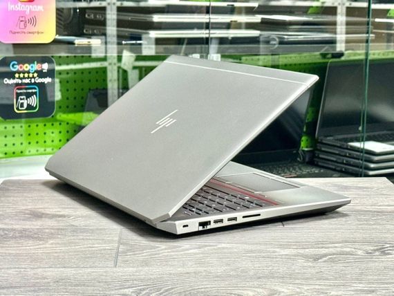 Мобильная рабочая станция HP ZBook 15 G5 / 15.6" (1920x1080) IPS / Intel Core i7-8850H (6 (12) ядра по 2.6 - 4.3 GHz) / 16 GB DDR4 / 512 GB SSD M.2 / nVidia Quadro P1000, 4 GB GDDR5, 128-bit / WebCam / Win 11 Pro б/у | Зображення 3