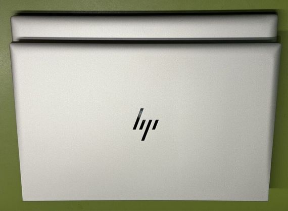 Ультрабук HP EliteBook 850 G8 / 15.6" (1920x1080) IPS / Intel Core i5-1145G7 (4 (8) ядра по 2.6 - 4.4 GHz) / 16 GB DDR4 / 256 GB SSD / Intel Iris Xe Graphics / WebCam / TouchID б/в | Зображення 7