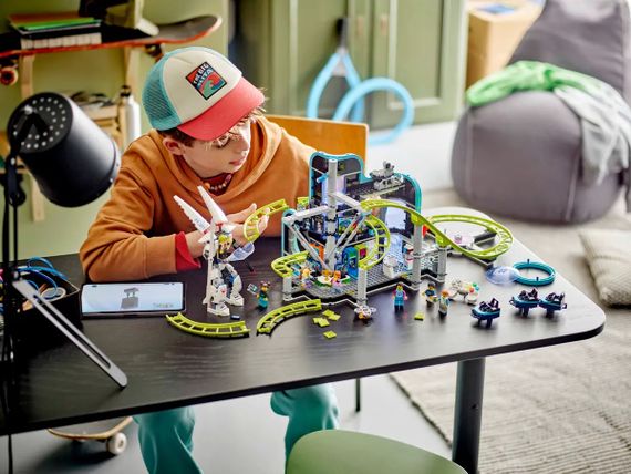 Конструктор LEGO City Парк розваг «Світ роботів» 60421 | Зображення 6