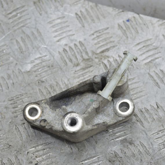 Кронштейн генератора 2.0 DI Ford Transit 2000-2006 Кріплення опора генератора Форд Транзит 1C1Q10039AB