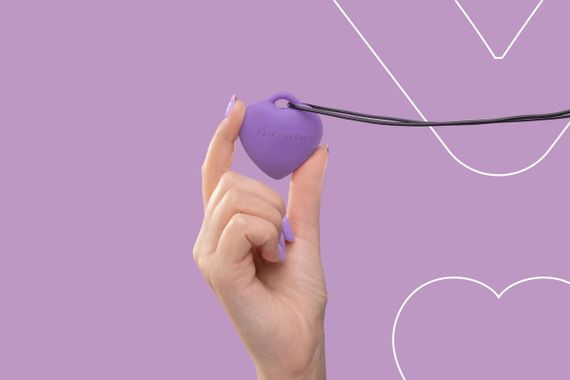 Мінівібратор «Сердечко» FairyGasm PleasureStone violet, 9 режимів, на шнурку Sex Aura | Зображення 5