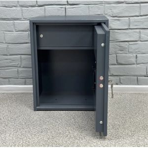 Офисный сейф CБП-550 антрацитово-серый