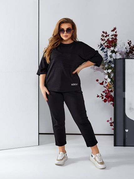 Женский спортивный прогулочный костюм с укороченными штанами NB24003 черный, размер 58/60