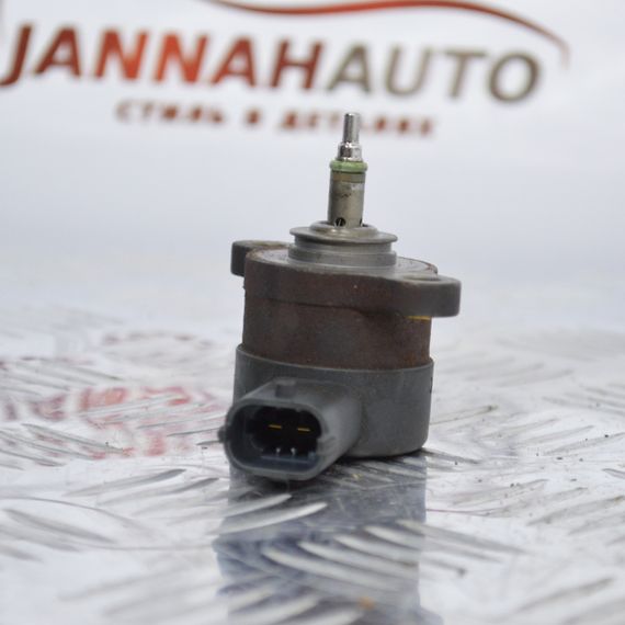 Редукційний клапан Fiat 1.3 D Doblo Idea Panda Punto регулятор тиску Фіат Добло Ідеа Панда Пунто 0281002584 | Зображення 1