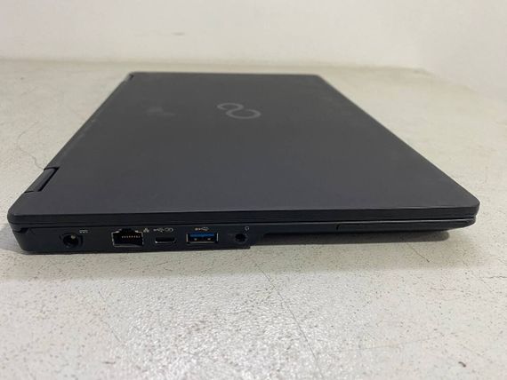 Нетбук Б-класс Fujitsu LifeBook U728 / 12.5" (1920x1080) TN / Intel Core i5-8350U (4 (8) ядра 1.7 - 3.6 GHz) / 8 GB DDR4 / 256 GB SSD / Intel UHD Graphics 620 / WebCam б/у | Зображення 3