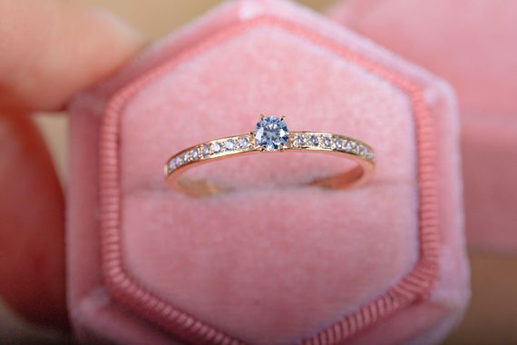 Женское кольцо из красного золота 18.5 | Зображення 1