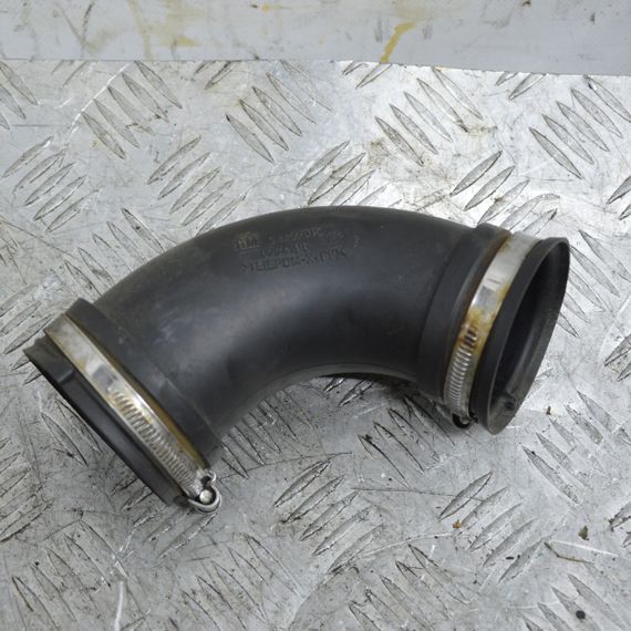 Патрубок повітряного фільтра 1.4 / 1.6 Opel Astra G H 1998-2014 Повітряний патрубок Опель Астра 24437915