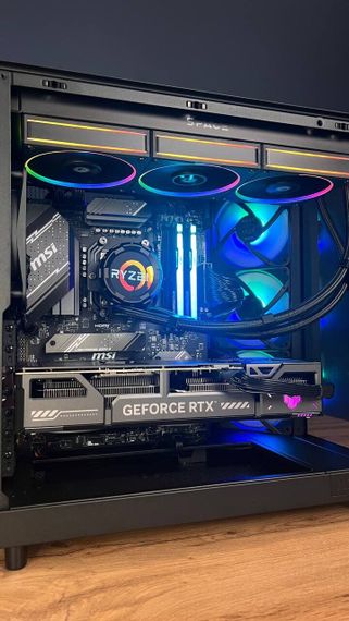 Збірка на замовлення: ігровий ПК NZXT H6 Flow Tower / AMD Ryzen 7 7800X3D (8 (16) ядер по 4,2 - 5,0 ГГц) / 32 ГБ DDR5 / 1000 ГБ SSD M.2 / nVidia GeForce RTX 5070, 12 ГБ GDDR7, 192-bit / 750 Вт | Зображення 6