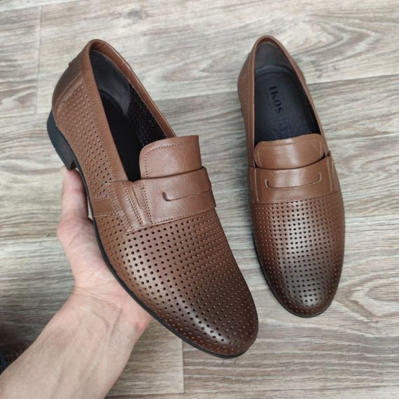 Коричневые лоферы с перфорацией 44 размер | Зображення 1