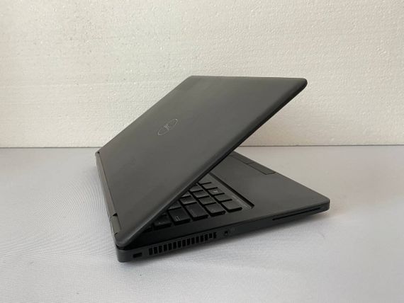 Нетбук Б-класс Dell Latitude E5250 / 12.5" (1366x768) TN / Intel Core i5-5300U (2 (4) ядра по 2.3 - 2.9 GHz) / 8 GB DDR3 / 240 GB SSD / Intel HD Graphics 5500 / WebCam / HDMI б/у | Зображення 4