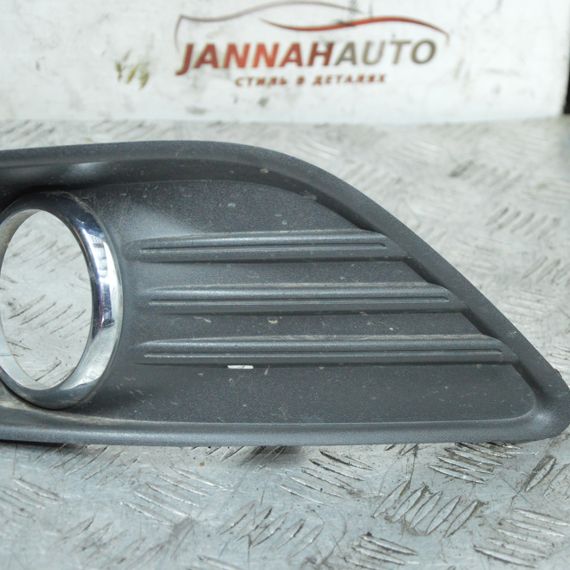 Рамка протитуманної фари ліва Ford Focus II 2008-2010 Решітка фари птф ліва Форд Фокус 2 8M51R19953AE | Зображення 2