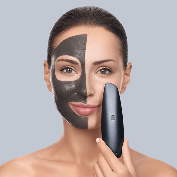 Безконтактна магнітна пілінг-маска GESKE Touchless Magnetic Peeling Mask 5в1 black | Зображення 3