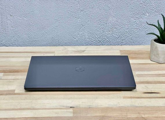 Ультрабук Dell Vostro 3420 / 14" (1920x1080) IPS / Intel Core i5-1235U (10 (12) ядер по 3.3 - 4.4 GHz) / 16 GB DDR4 / 512 GB SSD / Intel Iris Xe Graphics / WebCam / Win 11 Pro б/в | Зображення 2