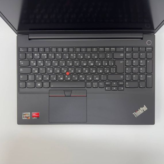 Ноутбук Б-класс Lenovo ThinkPad E15 Gen2 / 15.6" (1920x1080) IPS / AMD Ryzen 7 4700U (8 ядер по 2.0 - 4.1 GHz) / 16 GB DDR4 / 512 GB SSD / AMD Radeon Vega 7 / WebCam б/у + Подарок Мышка и коврик | Зображення 4