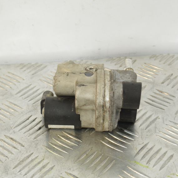 Регулятор тиску палива 1.4 TSI Volkswagen Caddy Passat B6 Touran 2006-2015 Клапан тиску палива Фольксваген 3C0906011E | Зображення 2