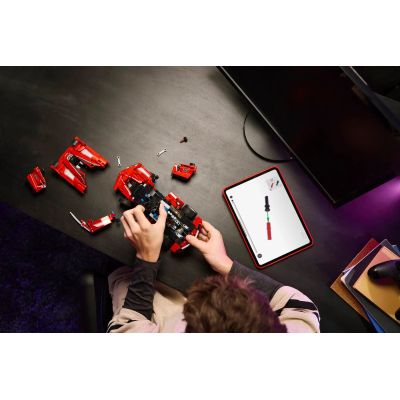 Конструктор LEGO Technic Ferrari FXX K (42212) | Зображення 2