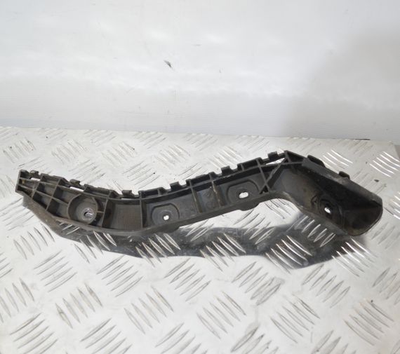 Кронштейн заднього бампера лівий Skoda Rapid 2012-2019 універсал Кріплення бампера заднє ліве Шкода Рапід 5JJ807393 | Зображення 1