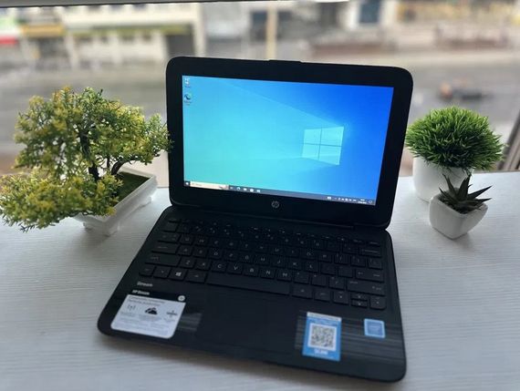 Ультрабук- Hp Stream 11.6 ” 4/32 GB SSD Intel Б/В | Зображення 4
