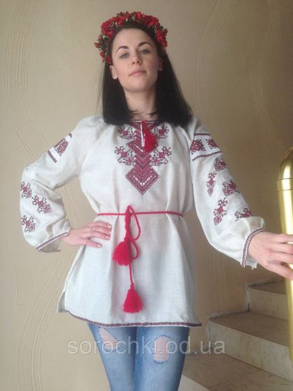 Вишиванка жіноча, біла або джинсова, орнамент" Берегиня", тканина домотканная