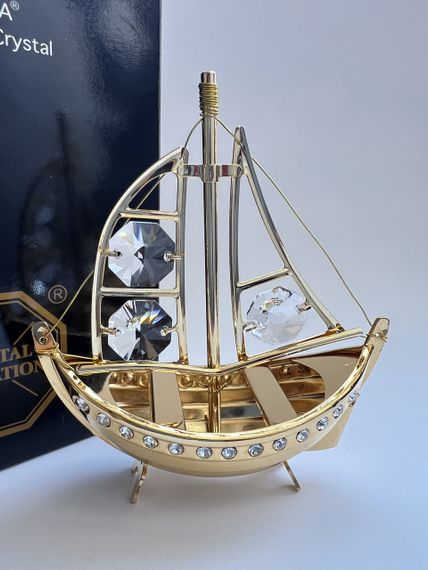 Кришталева мініатюра ручної роботи зі стразами Swarovski: Білий вітрильник, 10 см