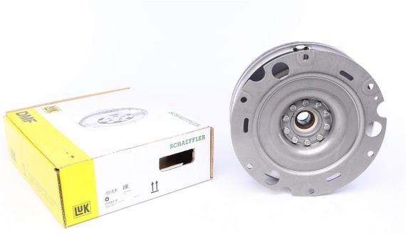 Демпфер зчеплення Audi A4 A5 A6 Q5 2.0TFSI 07-18 415 0344 10