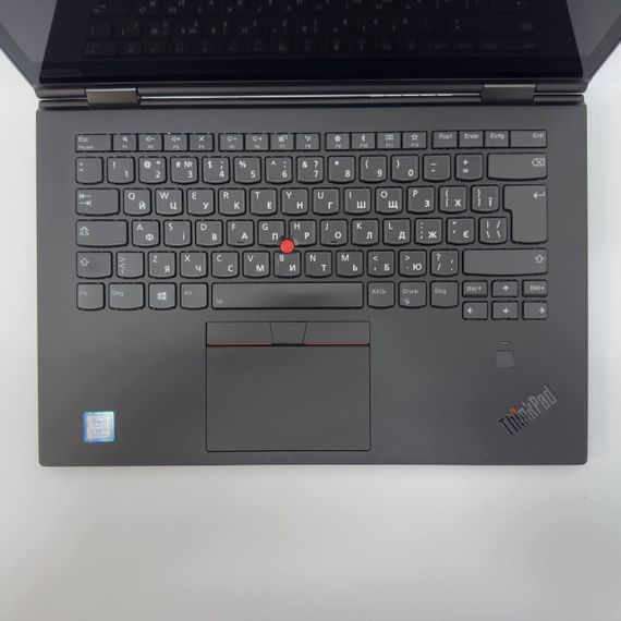 Ноутбук Lenovo ThinkPad X1 YOGA / 14" (1920x1080) IPS / Intel Core i7-8550U (4 (8) ядра по 1.8 - 4.0 GHz) / 8 GB DDR4 / 256 GB SSD / Intel UHD Graphics 620 / WebCam б/у | Зображення 3