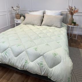 Ковдра двоспальна стьобана зимова з бамбукового волокна Leri Max 21529 175х210 см салатова