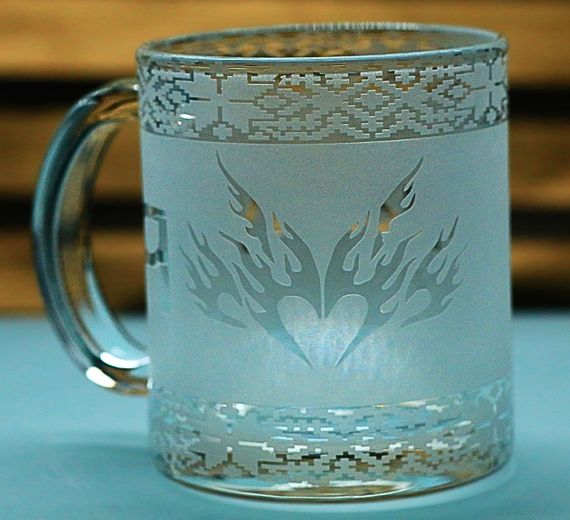 Скляна чашка 320 мл з гравіюванням Я люблю Україну кухлі для чаю романтичний та патріотичний подарунок | Зображення 1