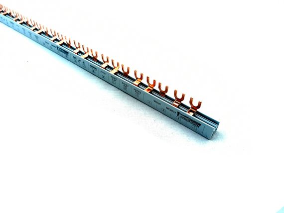 Шина соединительная FORK301 1Р 63А 1м (вилка) Ny95502984