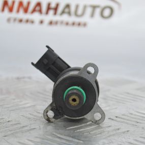 Редукційний клапан 1.6 TDCI Ford Fiesta Focus Fusion Ikon регулятор тиску палива Форд 0928400607