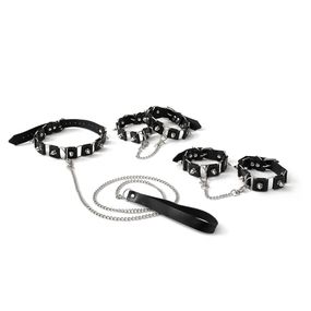 Бондажний набір: нашийник з повідцем, наручники та поножі Art of Sex - Cassandra, колір чорний