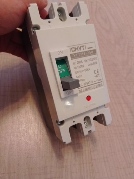 Автоматичний DC mccb вимикач 200а ICHYTI 2p | Зображення 2
