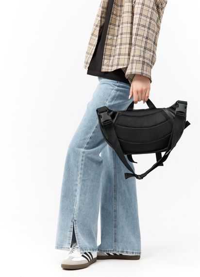 Велика жіноча поясна сумка бананка Sambag DynamicDart чорна 38 × 21 × 7 см (80411101) | Зображення 4