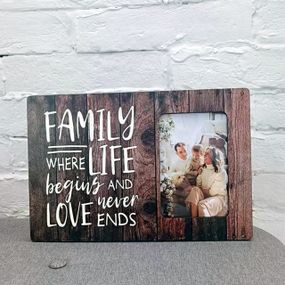 Рамка для фото Family where life begins and love never ends 30x20 см (RMF_23S001)