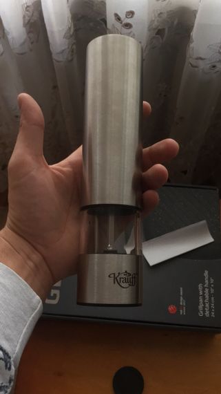 Млин для перцю і спецій електричний Krauff Picante 29-256-001, 22 см | Зображення 4