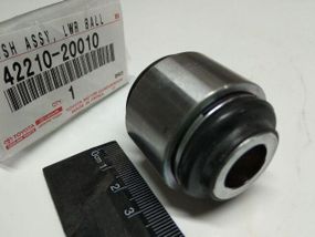 Сайлентблок задньої сапфи Тойота (4221020010) "плавальний" (42210-20010)