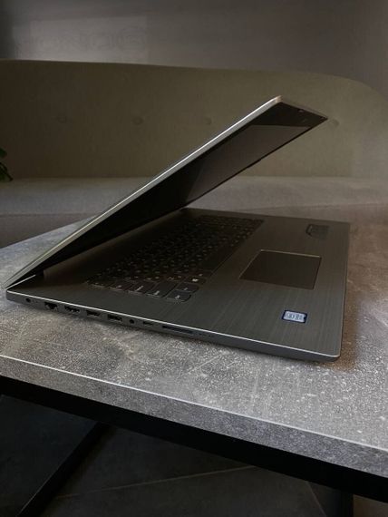 Ноутбук Lenovo IdeaPad 320-17IKB / 17.3" (1920x1080) TN / Intel Core i5-7200U (2 (4) ядра по 2.5 - 3.1 GHz) / 8 GB DDR4 / 256 GB SSD / Intel HD Graphics 620 / WebCam / Win 10 б/у | Зображення 3