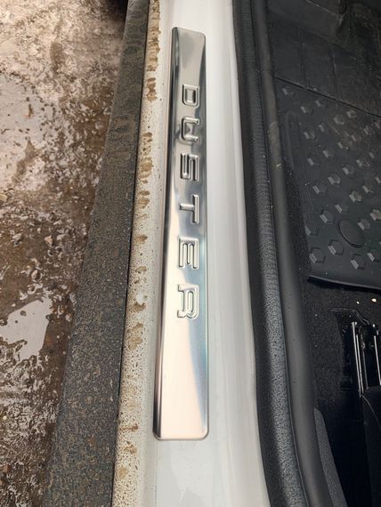 Накладки на пороги OmsaLine (4 шт, нерж.) для Dacia Duster 2008-2018 рр | Зображення 2