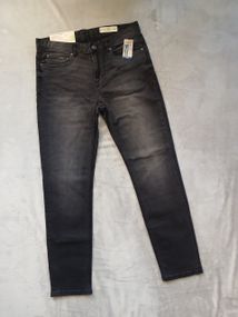 Джинси чоловічі завужені slim