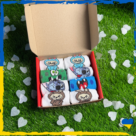 Набір шкарпеток у коробці 8 пар з монстриками Стіч Лабубу 28-32р