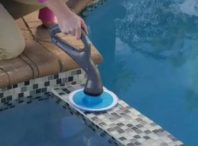 Електрична бездротова щітка для збирання HURRICANE Muscle Scrubber